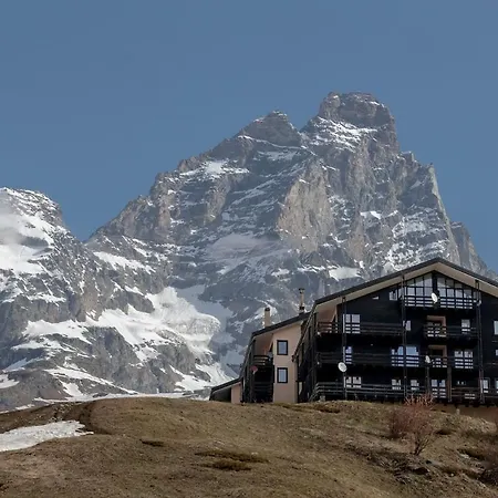 Apartment Mcx Vacation - Plateau View, Modern Mountain Studio, Ski-in, Ski-out In Breuil-Cervinia