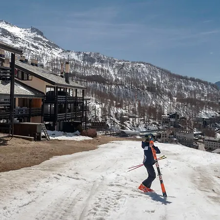 Mcx Vacation - Plateau View, Modern Mountain Studio, Ski-in, Ski-out In * Breuil-Cervinia